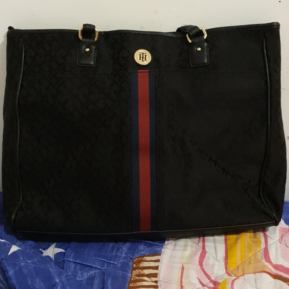 Tommy Hilfiger Tote